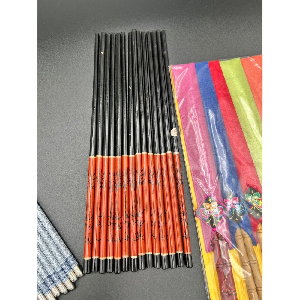 Chopstick Set Bamboo Wood Stainless Steel 20 Pairs Fish Rests Silk Sleeves